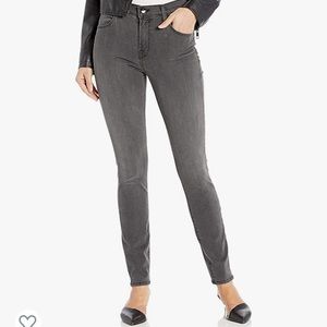 j brand super skinny mid rise